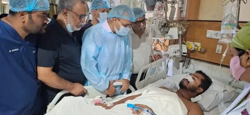নুরের আহত হওয়ার ঘটনা ঘিরে অস্থিরতা, নির্বাচন বানচা‌লের ষড়যন্ত্র ম‌নে কর‌ছেন অ‌নে‌কে